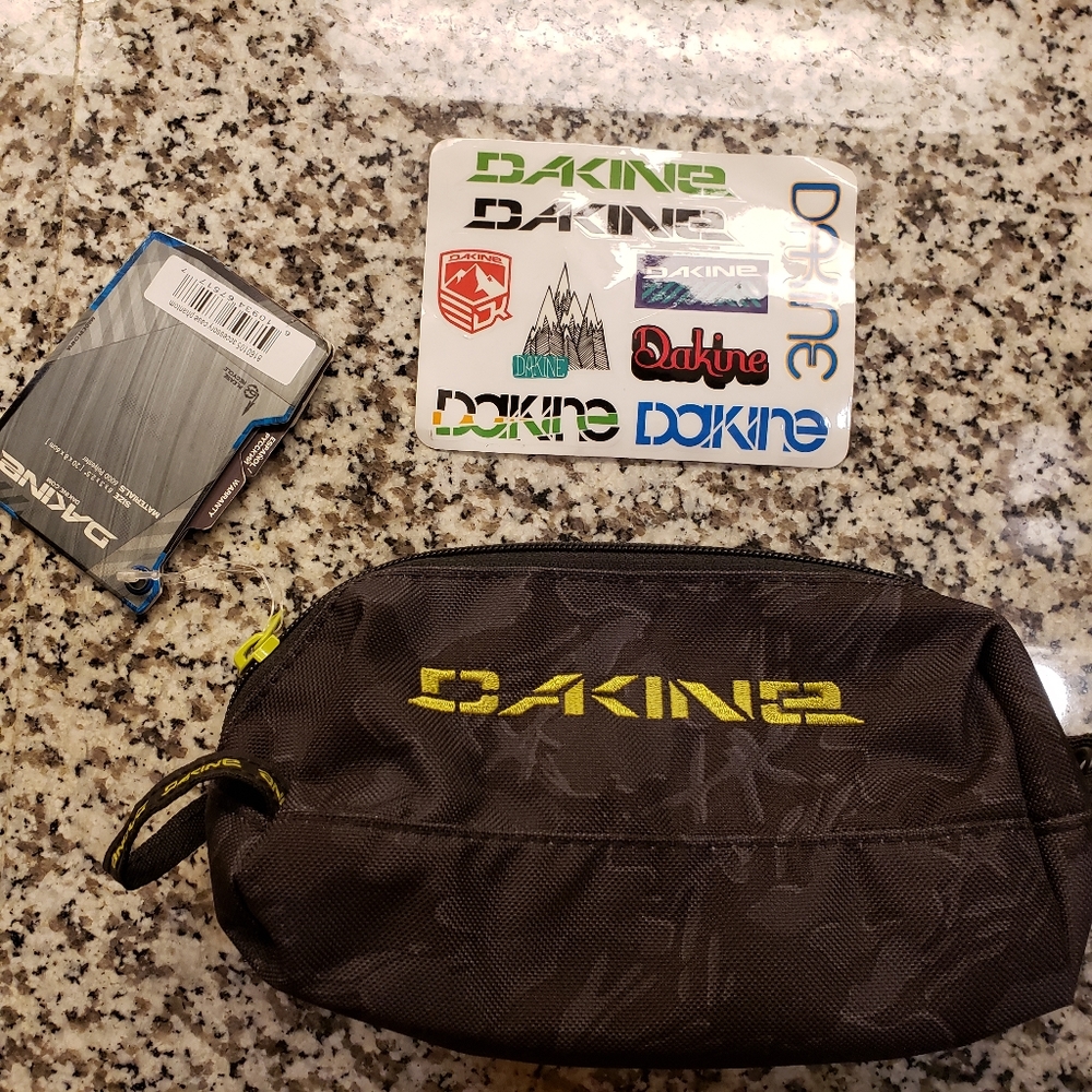 Dakine Accessory Case Phantom NWT